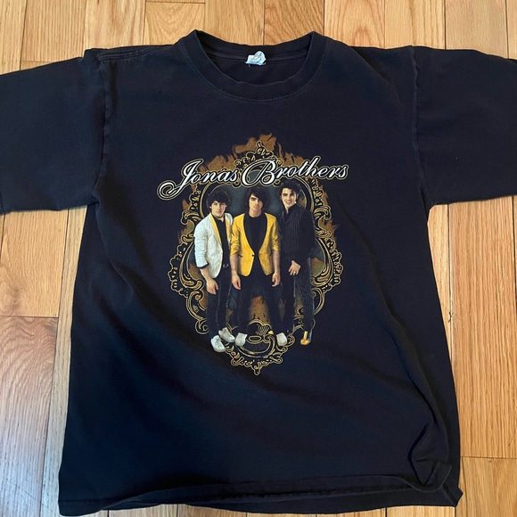 2008 Jonas Brothers Tour Tee Size M - Picture 1 of 3